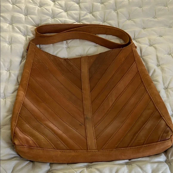 Raven Lily Large Brown Leather Shoulder Bag-Joannas fave - Picture 5 of 5